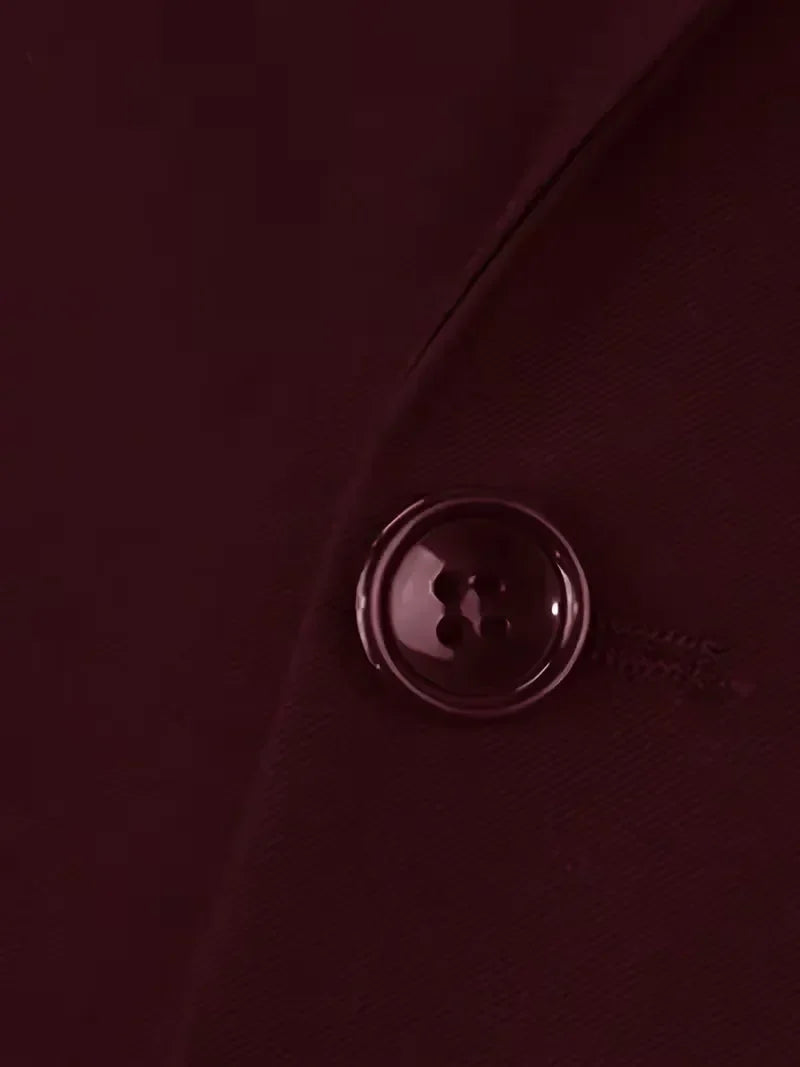 Tailored Men’s Three-Piece Suit With Double-Breasted Waistcoat And Slim Fit